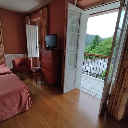 Vivienda Vacacional Las Vinas 펜션 *