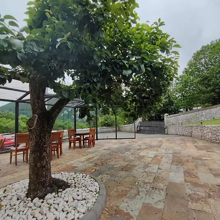 펜션 Vivienda Vacacional Las Vinas 오비에도